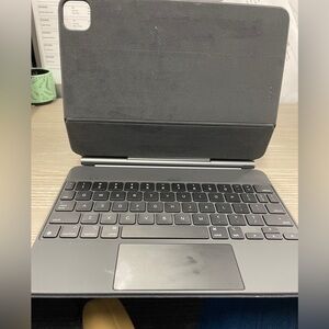 Apple Magic Keyboard